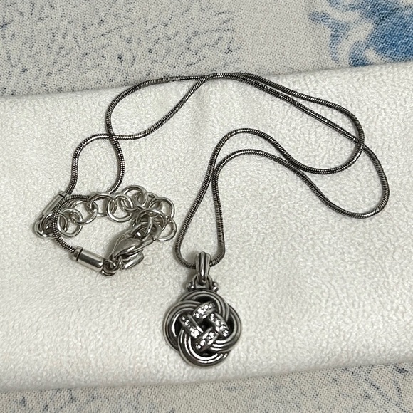 Brighton Stonebriar Eternity Necklace Silver Plated Crystals Pendant - Picture 6 of 11